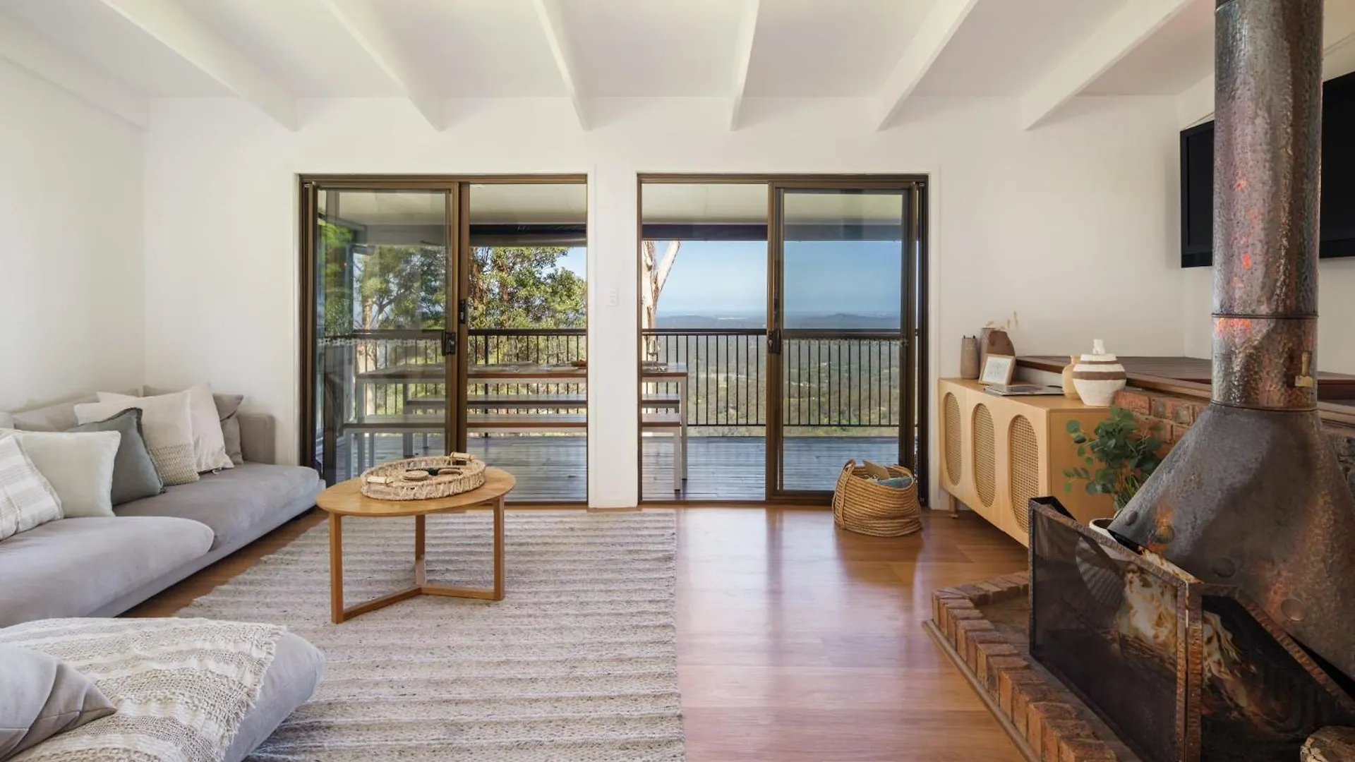 Montville Retreat With Hinterland & Coastal Views Australie